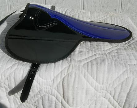 Japanese Patent Leather Saddle (X Small 190g, Small 350g)